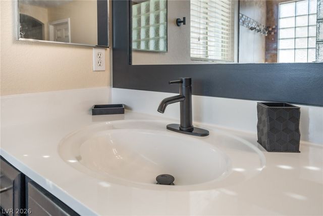 5830 Tipperary Street, Las Vegas, NV 89130