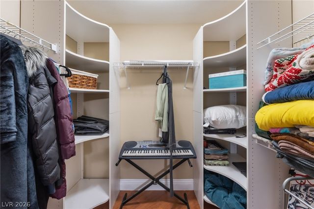 5830 Tipperary Street, Las Vegas, NV 89130