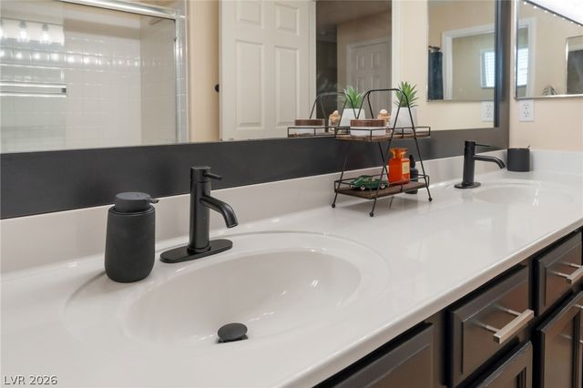 5830 Tipperary Street, Las Vegas, NV 89130