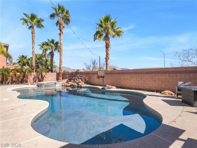 5830 Tipperary Street, Las Vegas, NV 89130