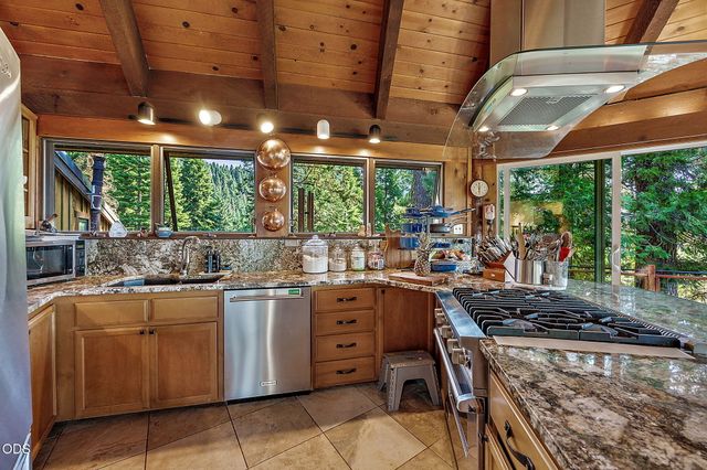 500 Mt Ashland Ski Road, Ashland, OR 97520
