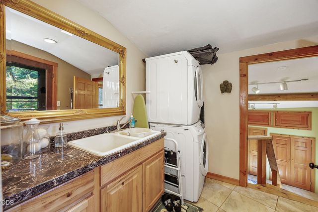 500 Mt Ashland Ski Road, Ashland, OR 97520