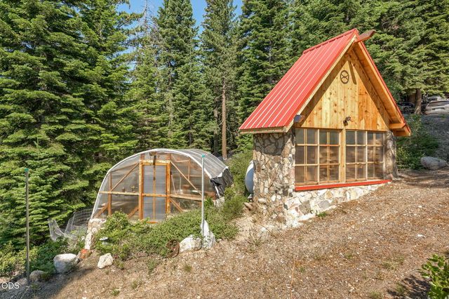 500 Mt Ashland Ski Road, Ashland, OR 97520