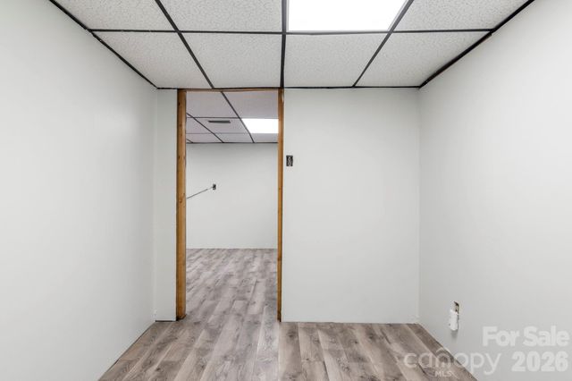 2951 7th Street Drive NE, Hickory, NC 28601