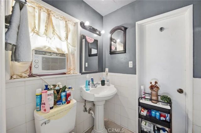 3515 Ross, Riverside, CA 92503
