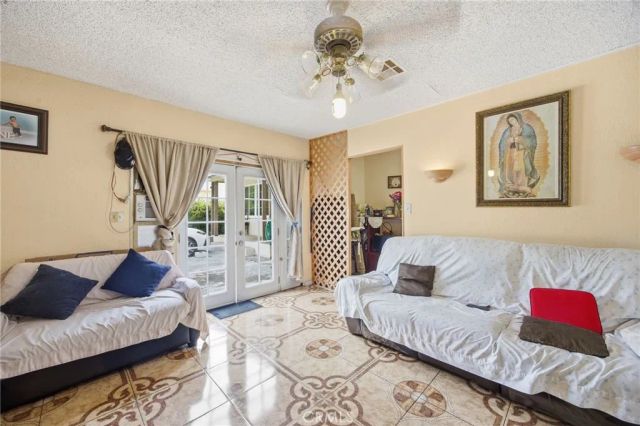 3515 Ross, Riverside, CA 92503