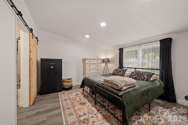 7 Wid Smith Road, Burnsville, NC 28714