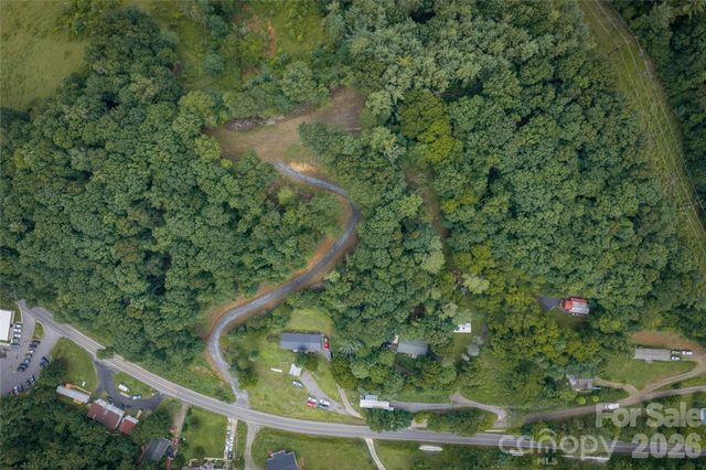 7 Wid Smith Road, Burnsville, NC 28714