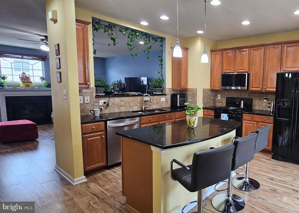 42466 MALACHITE TER, Brambleton, VA 20148