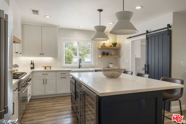 1303 N Evergreen Street, Burbank, CA 91505