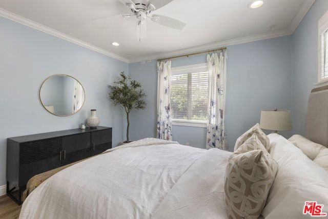 1303 N Evergreen Street, Burbank, CA 91505
