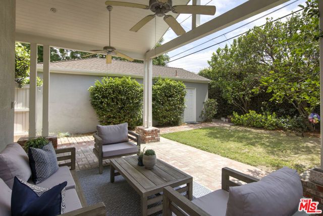 1303 N Evergreen Street, Burbank, CA 91505