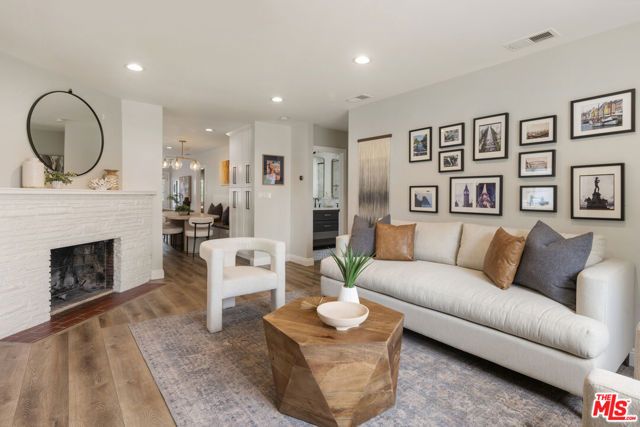 1303 N Evergreen Street, Burbank, CA 91505
