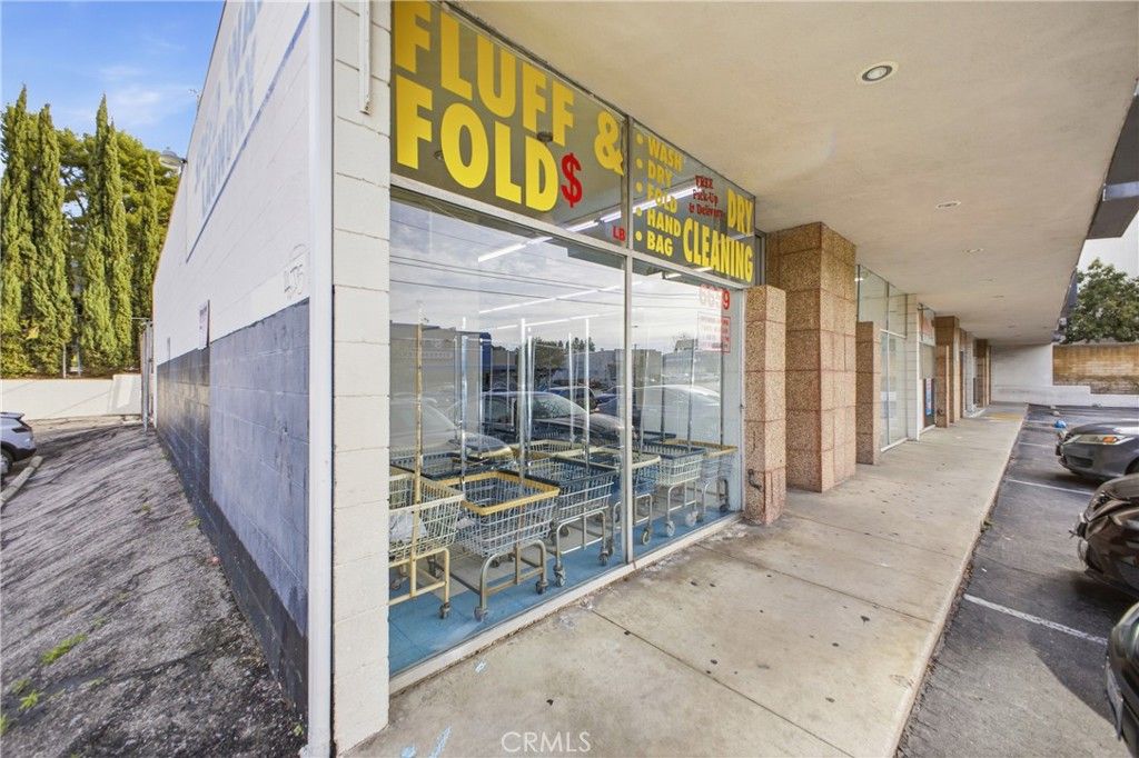 6651 Foothill Boulevard, Tujunga, CA 91042 — photo 3