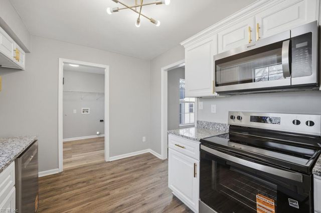 1008 Wolcott AVE, Norfolk, VA 23513