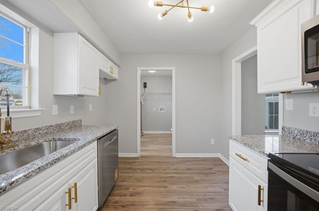 1008 Wolcott AVE, Norfolk, VA 23513