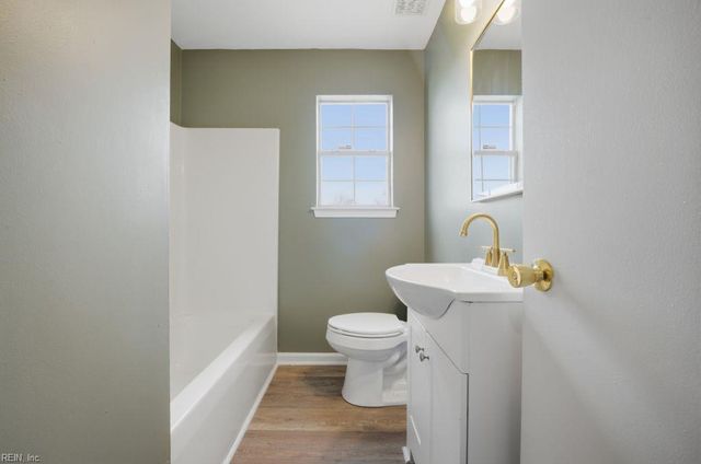 1008 Wolcott AVE, Norfolk, VA 23513