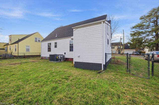 1008 Wolcott AVE, Norfolk, VA 23513