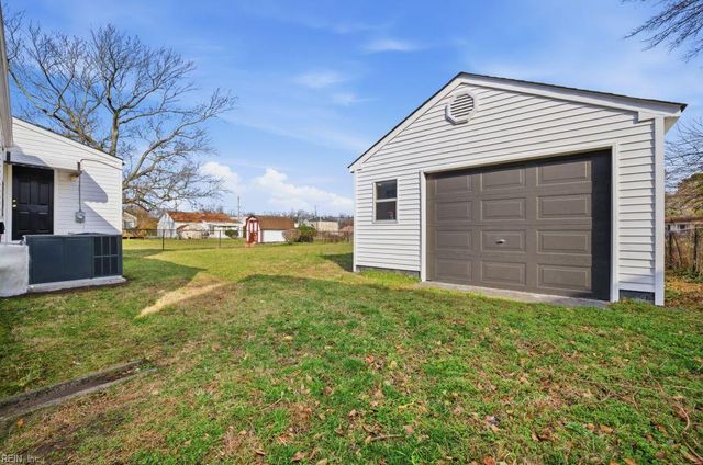 1008 Wolcott AVE, Norfolk, VA 23513