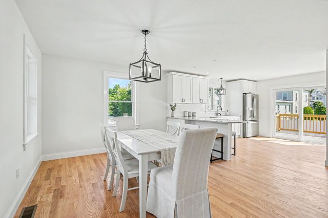 15 Bennington, Haverhill, MA 01832