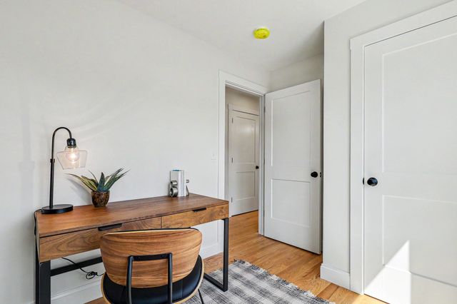 15 Bennington, Haverhill, MA 01832