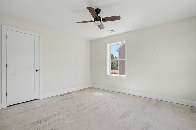 15 Bennington, Haverhill, MA 01832