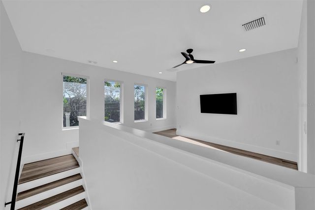 3723 NORWOOD COURT, Sarasota, FL 34234