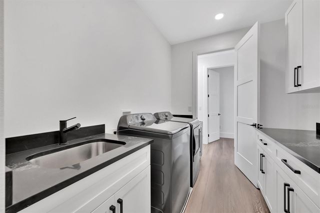 3723 NORWOOD COURT, Sarasota, FL 34234