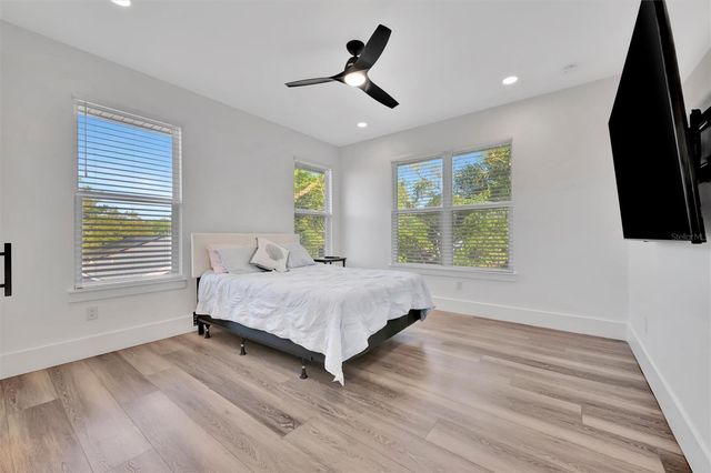 3723 NORWOOD COURT, Sarasota, FL 34234
