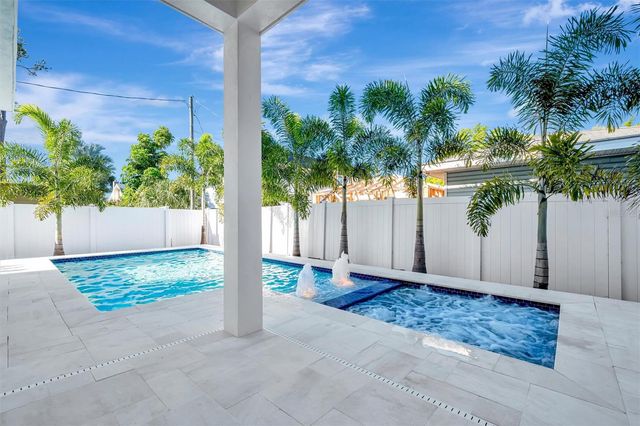 3723 NORWOOD COURT, Sarasota, FL 34234