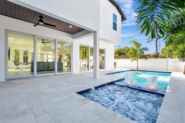 3723 NORWOOD COURT, Sarasota, FL 34234