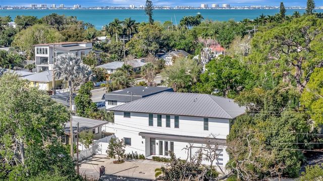3723 NORWOOD COURT, Sarasota, FL 34234