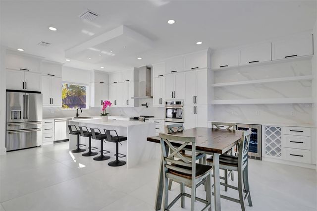 3723 NORWOOD COURT, Sarasota, FL 34234