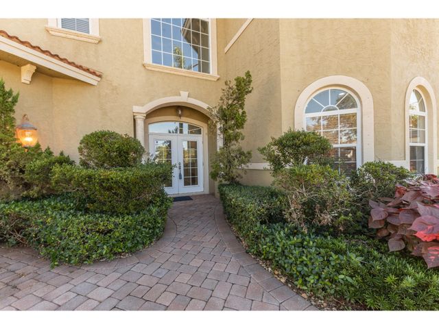 6335 NW Hala Court, Port St Lucie, FL 34983