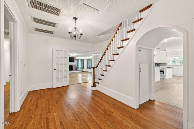 207 W 3rd Street, Princeton, NC 27569