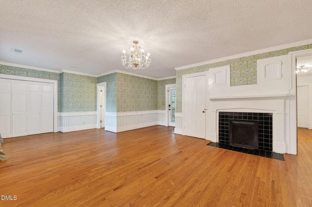 207 W 3rd Street, Princeton, NC 27569