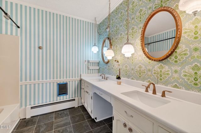 207 W 3rd Street, Princeton, NC 27569