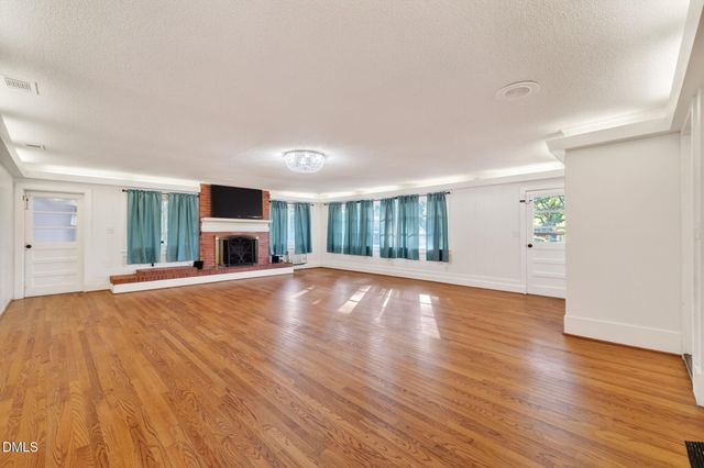 207 W 3rd Street, Princeton, NC 27569
