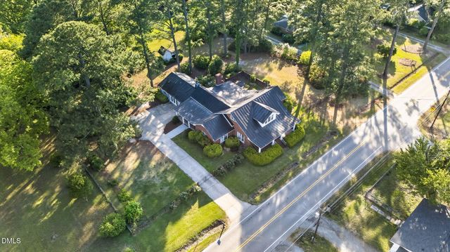 207 W 3rd Street, Princeton, NC 27569