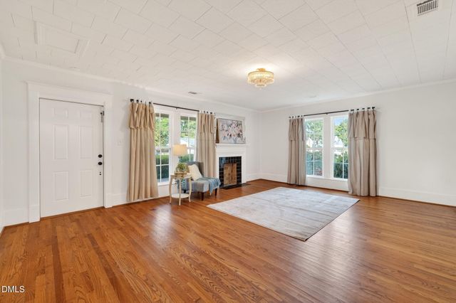 207 W 3rd Street, Princeton, NC 27569