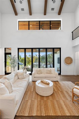 4634 HIGEL AVENUE, Sarasota, FL 34242