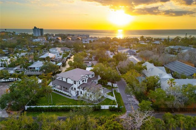 4634 HIGEL AVENUE, Sarasota, FL 34242