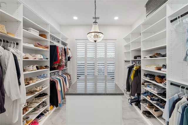 4634 HIGEL AVENUE, Sarasota, FL 34242