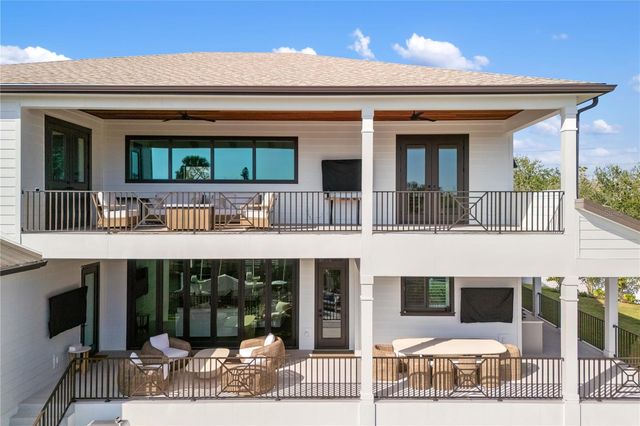 4634 HIGEL AVENUE, Sarasota, FL 34242