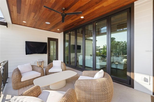 4634 HIGEL AVENUE, Sarasota, FL 34242