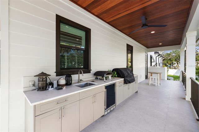 4634 HIGEL AVENUE, Sarasota, FL 34242