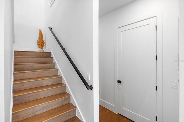 4634 HIGEL AVENUE, Sarasota, FL 34242