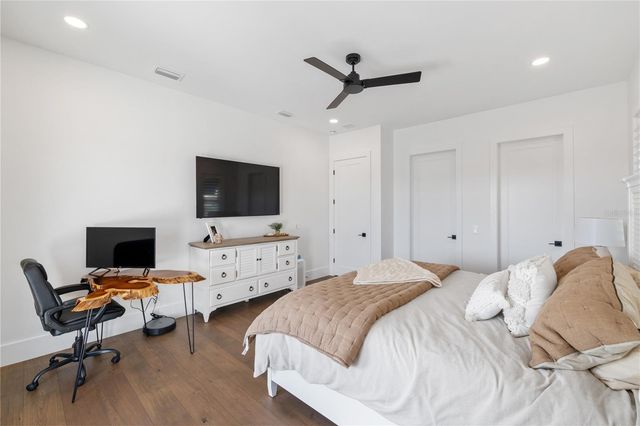 4634 HIGEL AVENUE, Sarasota, FL 34242