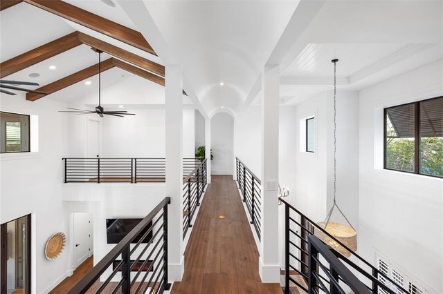 4634 HIGEL AVENUE, Sarasota, FL 34242