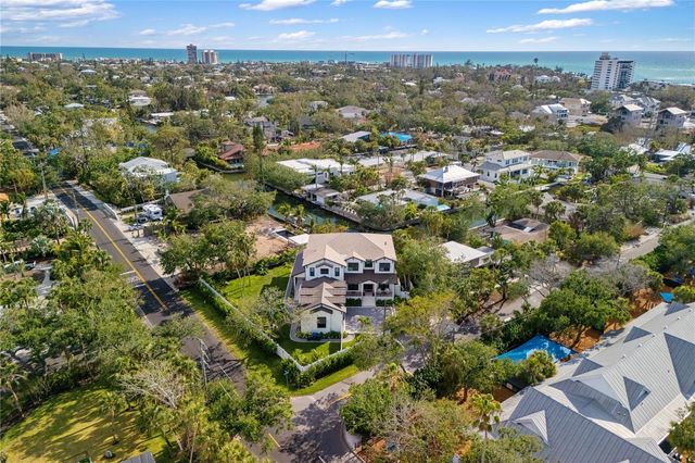 4634 HIGEL AVENUE, Sarasota, FL 34242